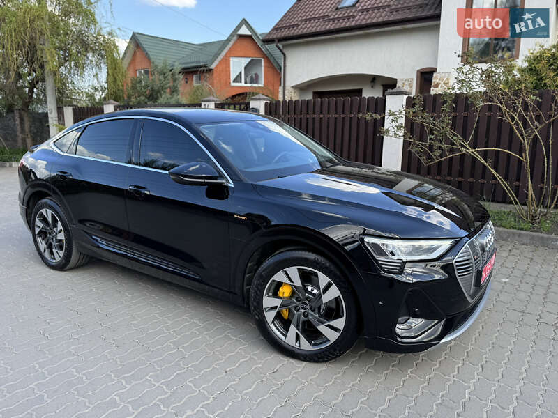 Audi e-tron 2022