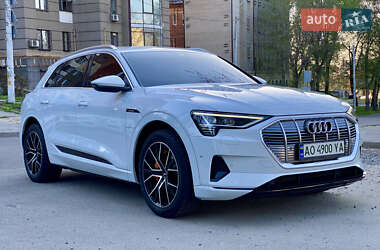 Внедорожник / Кроссовер Audi e-tron 2020 в 