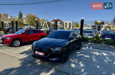 Внедорожник / Кроссовер Audi e-tron 2020 в 