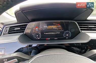 Внедорожник / Кроссовер Audi e-tron 2021 в 