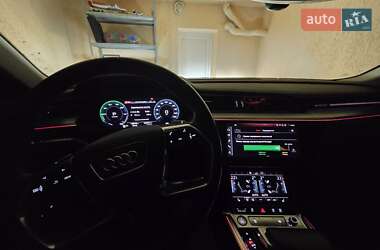Внедорожник / Кроссовер Audi e-tron 2020 в 