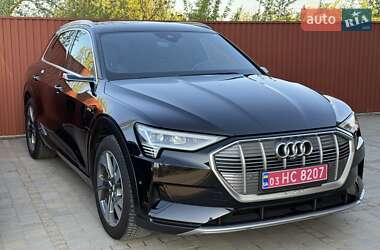 Внедорожник / Кроссовер Audi e-tron 2019 в 