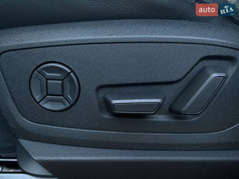 Позашляховик / Кросовер Audi e-tron 2019 в Коломиї