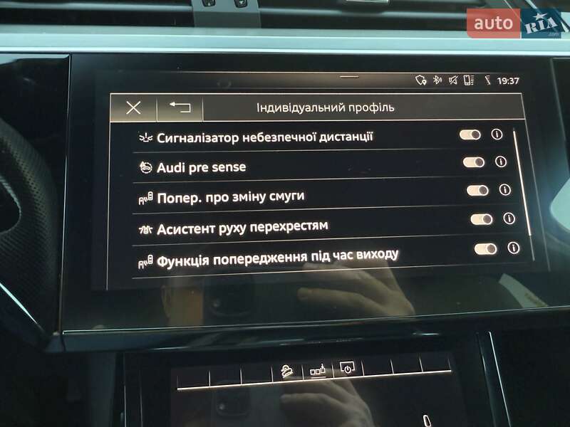 Позашляховик / Кросовер Audi e-tron 2019 в Коломиї