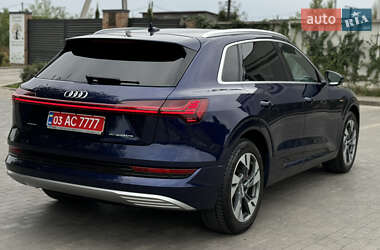 Внедорожник / Кроссовер Audi e-tron 2020 в 