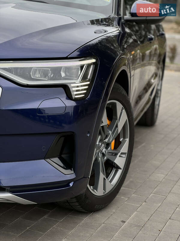 Внедорожник / Кроссовер Audi e-tron 2020 в Луцке