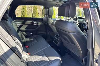 Внедорожник / Кроссовер Audi e-tron 2019 в 