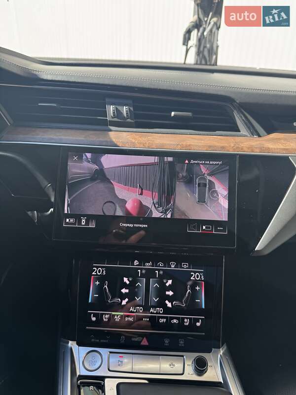 Внедорожник / Кроссовер Audi e-tron 2019 в Львове