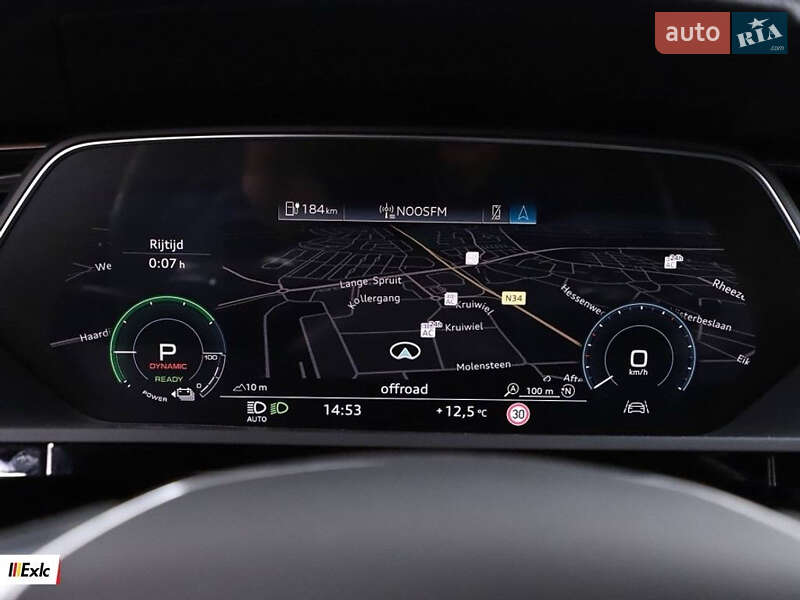 Внедорожник / Кроссовер Audi e-tron 2018 в Тернополе