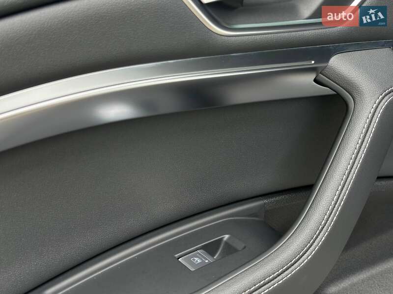 Внедорожник / Кроссовер Audi e-tron 2021 в Бучаче