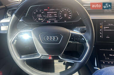 Внедорожник / Кроссовер Audi e-tron 2020 в 