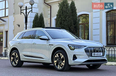 Внедорожник / Кроссовер Audi e-tron 2019 в Бродах