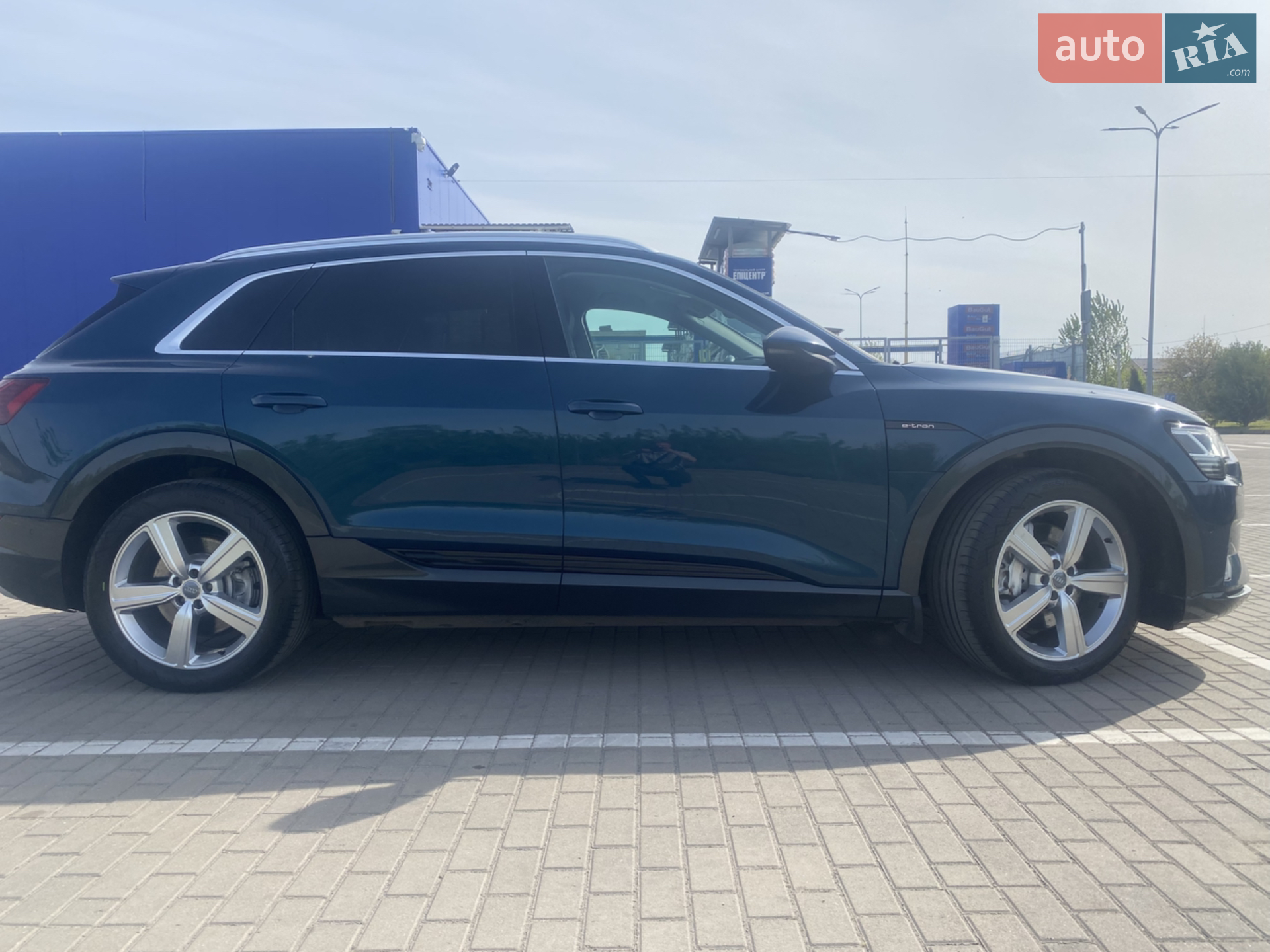 2020 Audi e-tron - мініатюра 6
