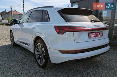 Внедорожник / Кроссовер Audi e-tron 2020 в 