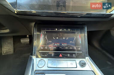 Внедорожник / Кроссовер Audi e-tron 2019 в 
