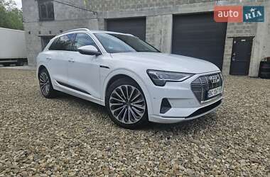 Внедорожник / Кроссовер Audi e-tron 2019 в 