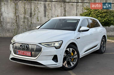 Внедорожник / Кроссовер Audi e-tron 2021 в Ровно