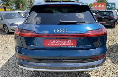 Позашляховик / Кросовер Audi e-tron 2019 в 