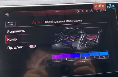 Позашляховик / Кросовер Audi e-tron 2019 в 
