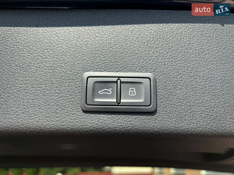 Внедорожник / Кроссовер Audi e-tron 2018 в Хмельницком фото 8 Внедорожник / Кроссовер Audi e-tron 2018 в Хмельницком