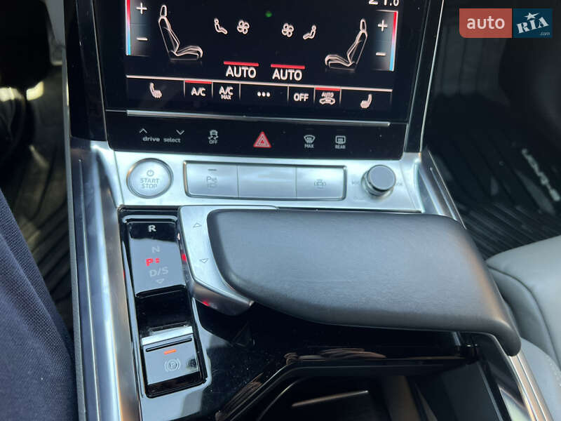 Внедорожник / Кроссовер Audi e-tron 2018 в Хмельницком фото 16 Внедорожник / Кроссовер Audi e-tron 2018 в Хмельницком