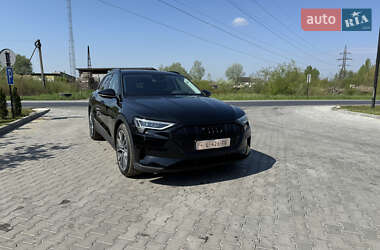 Внедорожник / Кроссовер Audi e-tron 2019 в Ужгороде