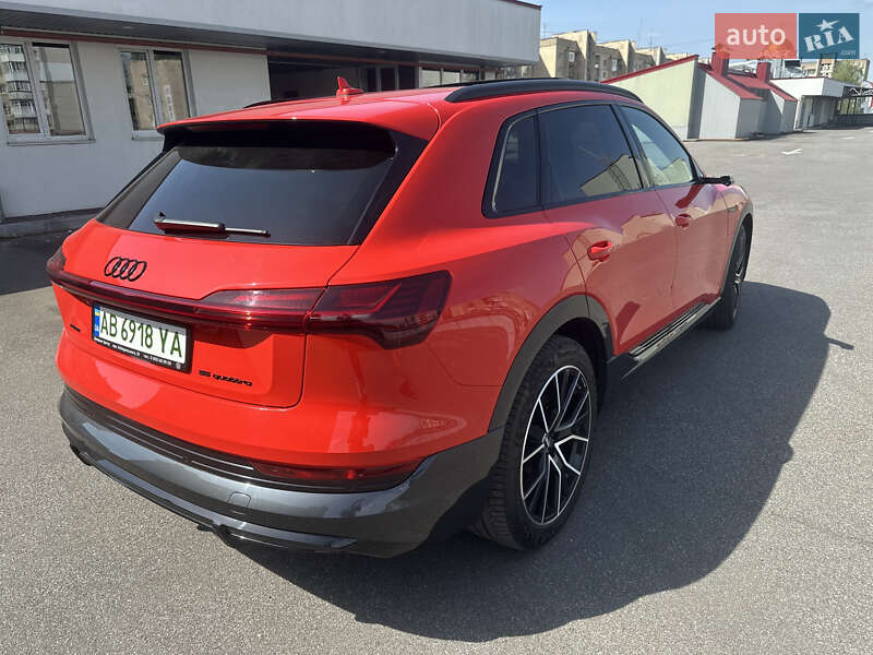 Внедорожник / Кроссовер Audi e-tron 2020 в Киеве