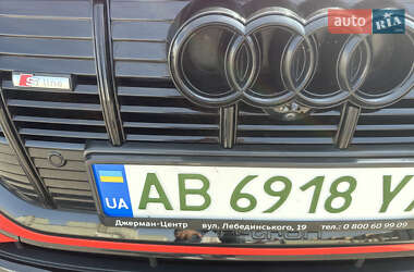 Внедорожник / Кроссовер Audi e-tron 2020 в 