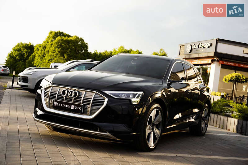 Позашляховик / Кросовер Audi e-tron 2019 в Ужгороді