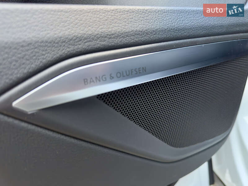 Внедорожник / Кроссовер Audi e-tron 2019 в Киеве