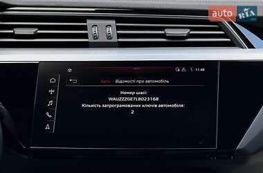 Внедорожник / Кроссовер Audi e-tron 2020 в 