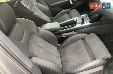 Позашляховик / Кросовер Audi e-tron 2020 в 