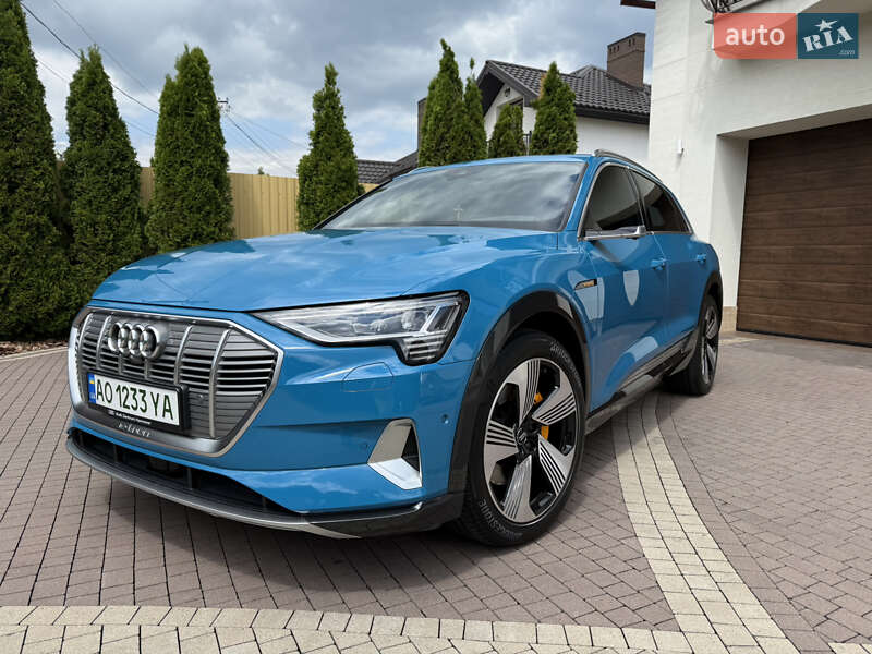 Audi e-tron 2019