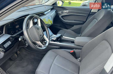 Внедорожник / Кроссовер Audi e-tron 2020 в 