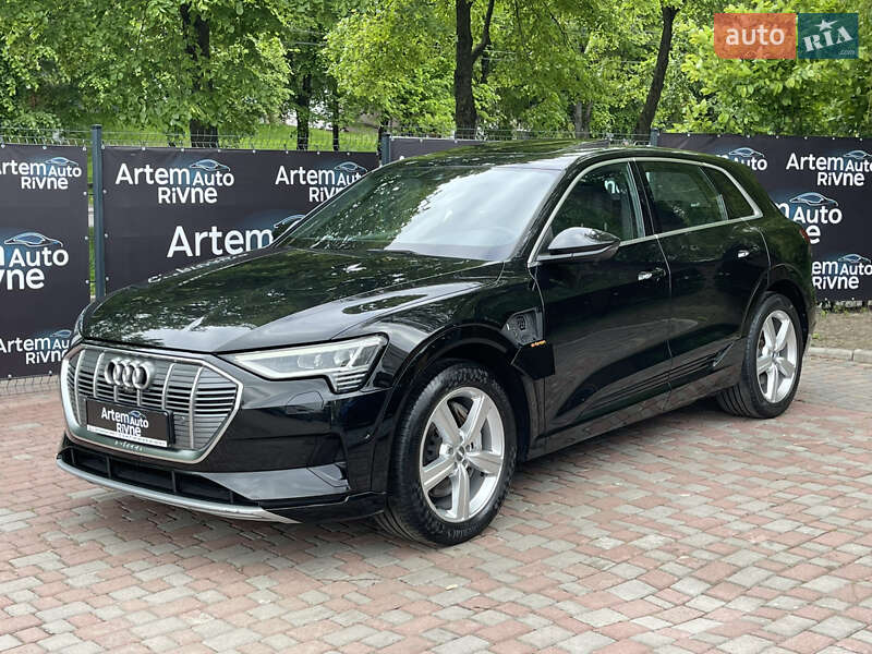 Audi e-tron 2019