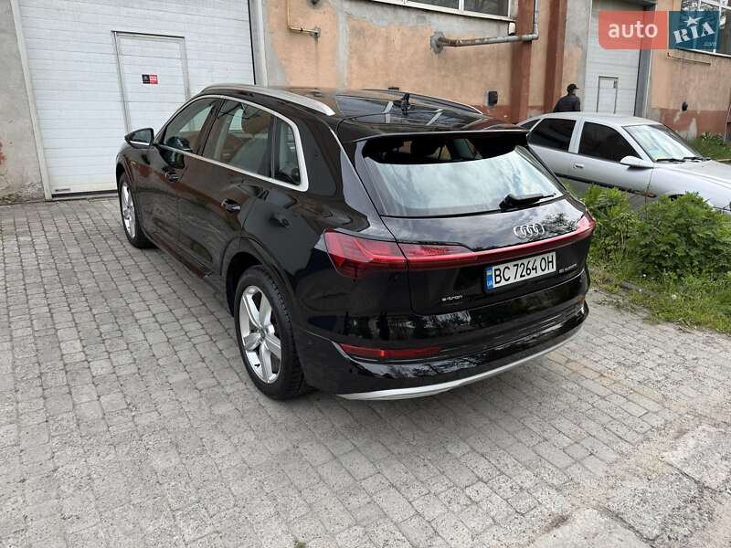 Внедорожник / Кроссовер Audi e-tron 2019 в Львове