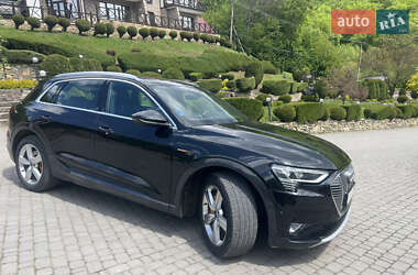 Audi e-tron 2022