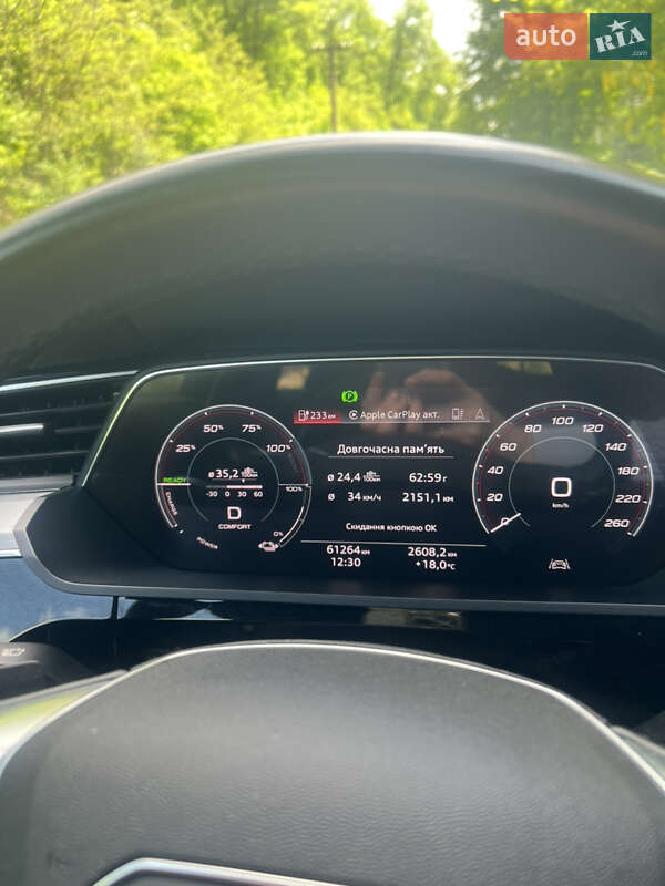 Позашляховик / Кросовер Audi e-tron 2022 в Заліщиках