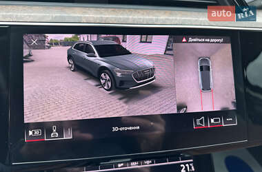 Внедорожник / Кроссовер Audi e-tron 2019 в 