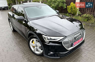 Позашляховик / Кросовер Audi e-tron 2023 в Хмельницькому
