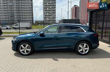 Внедорожник / Кроссовер Audi e-tron 2019 в 