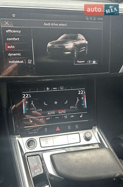 Внедорожник / Кроссовер Audi e-tron 2020 в 
