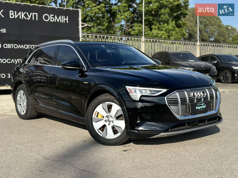 Позашляховик / Кросовер Audi e-tron 2019 в Харкові