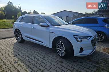 Позашляховик / Кросовер Audi e-tron 2019 в Трускавці