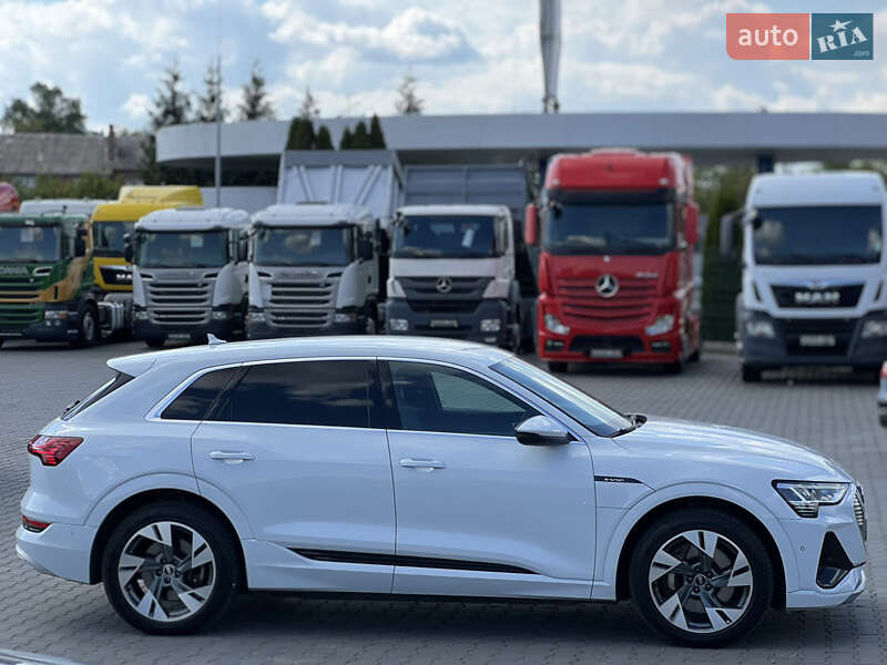 Внедорожник / Кроссовер Audi e-tron 2021 в Виннице