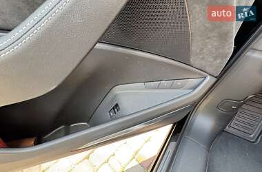 Внедорожник / Кроссовер Audi e-tron 2019 в 