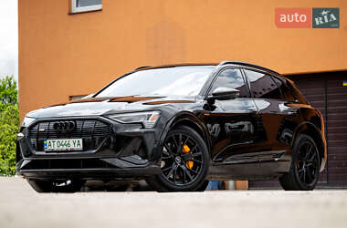 Audi e-tron 2022
