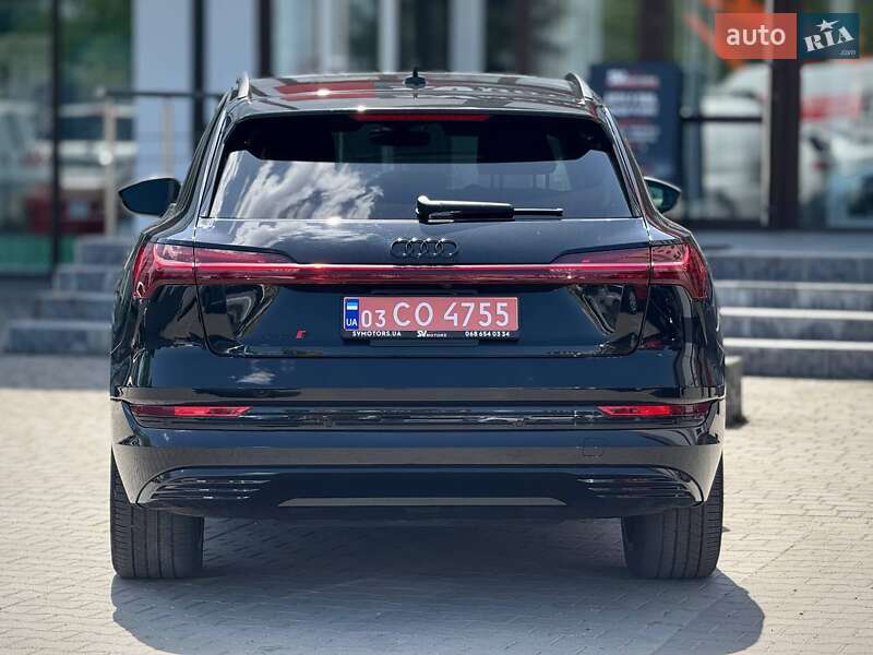 Внедорожник / Кроссовер Audi e-tron 2021 в Черновцах