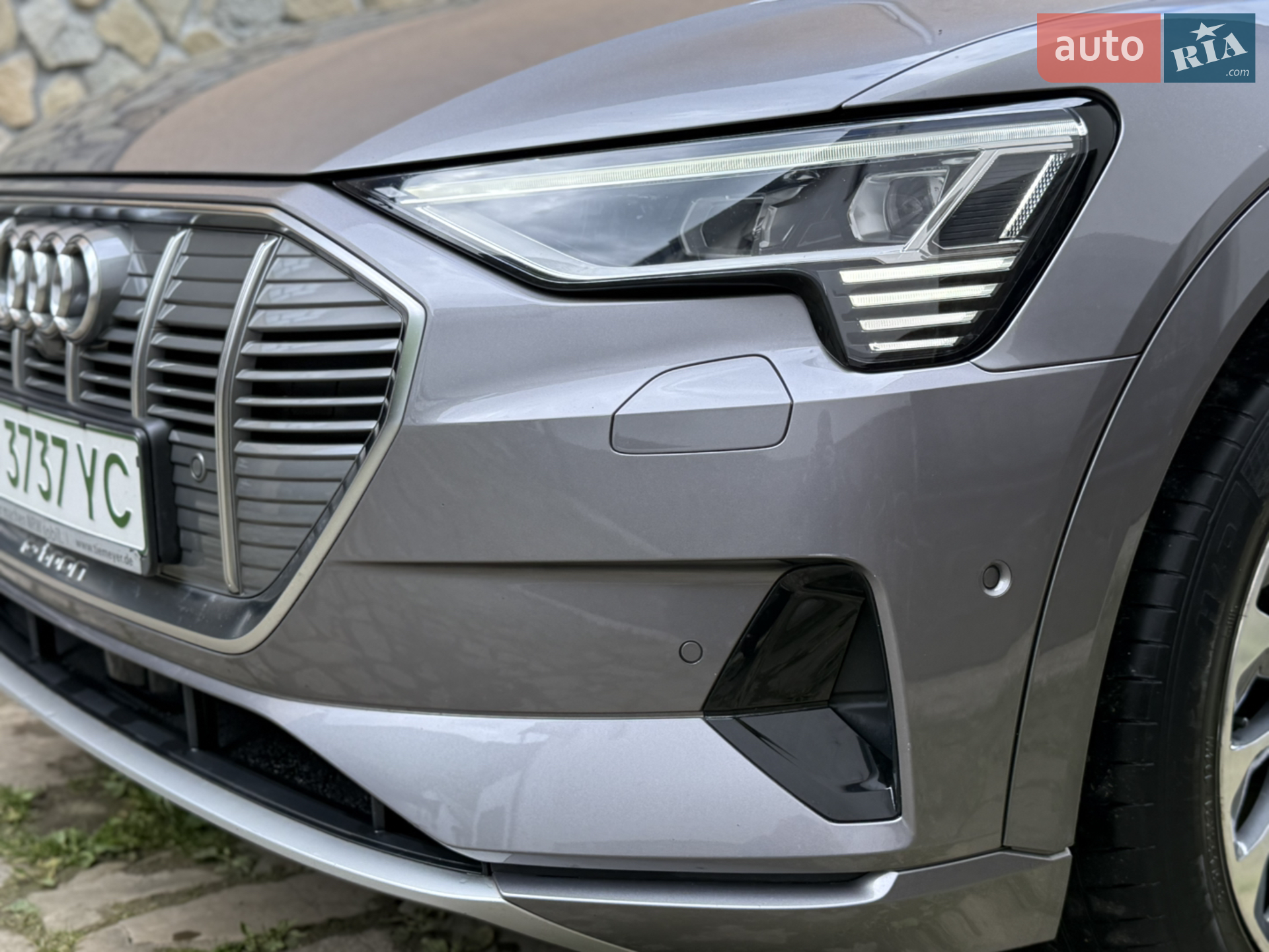 2019 Audi e-tron - мініатюра 14