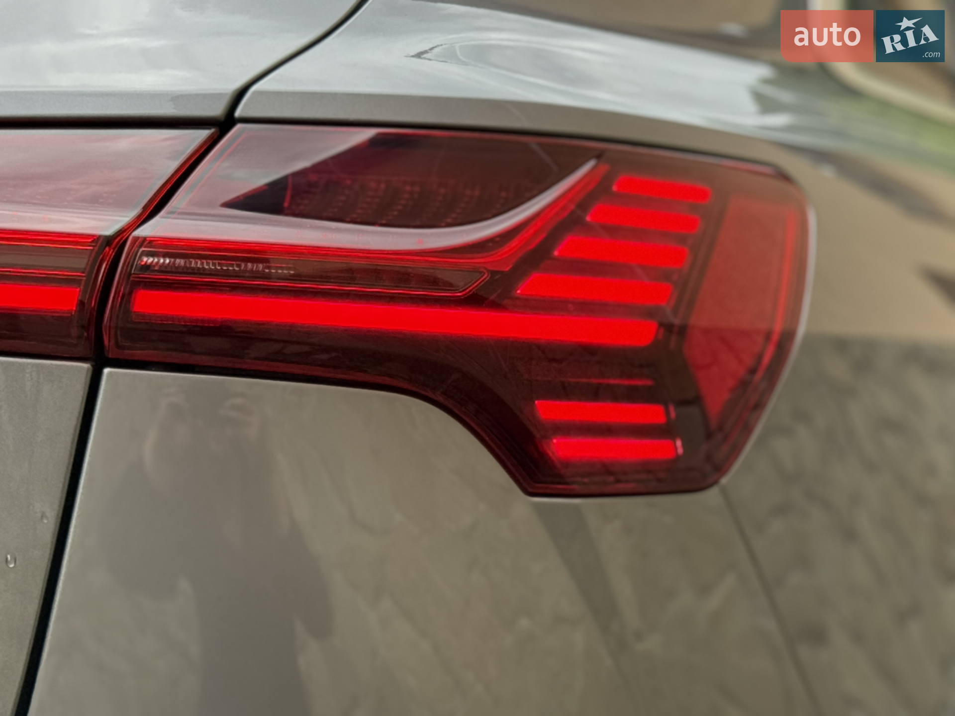 2019 Audi e-tron - мініатюра 23